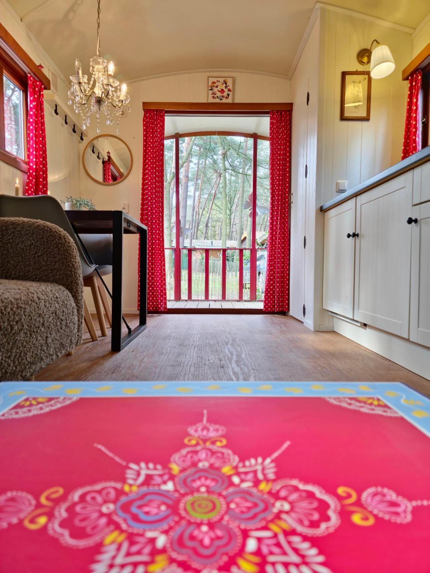 Villa Pipowagen Met Prive Hot Tub Lanaken Esterno foto